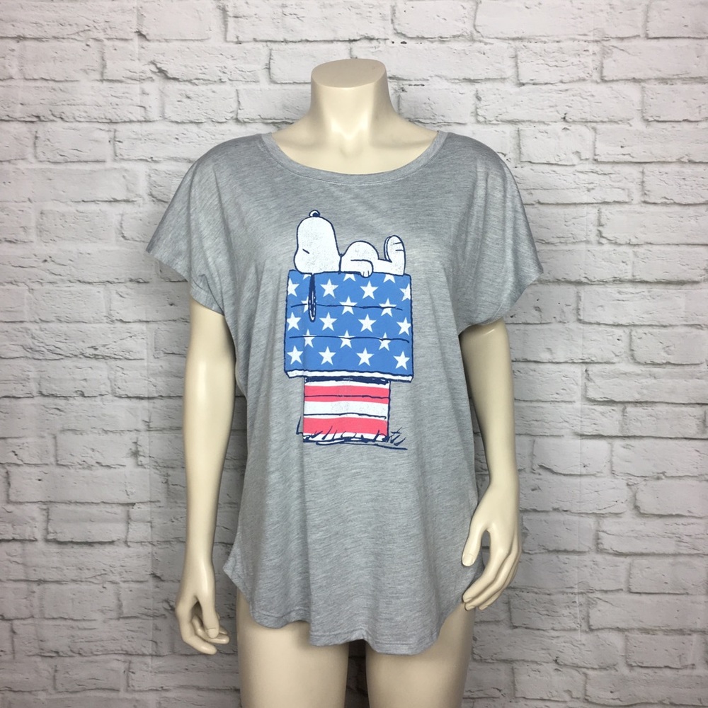 Peanuts Snoopy T-Shirt